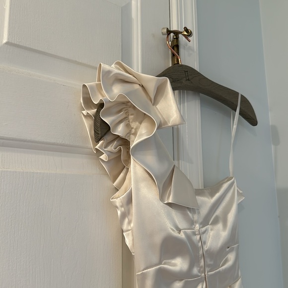 B. Darlin One Shoulder White Dress - Picture 8 of 12